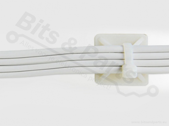 Adhesive saddle 20x20mm white
